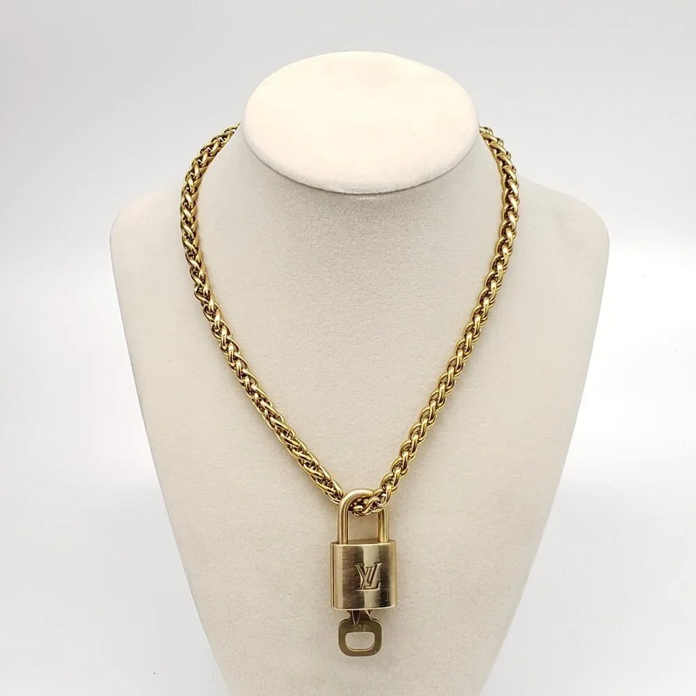 Authentic Louis Vuitton Gold Padlock w/ Unbranded Fashion Stainless Steel Chain - Picture 6 of 7